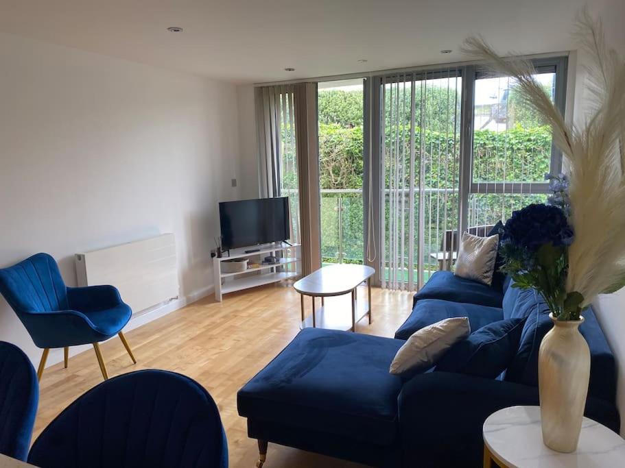 Modern Apartment, Fistral Beach New Quay Buitenkant foto